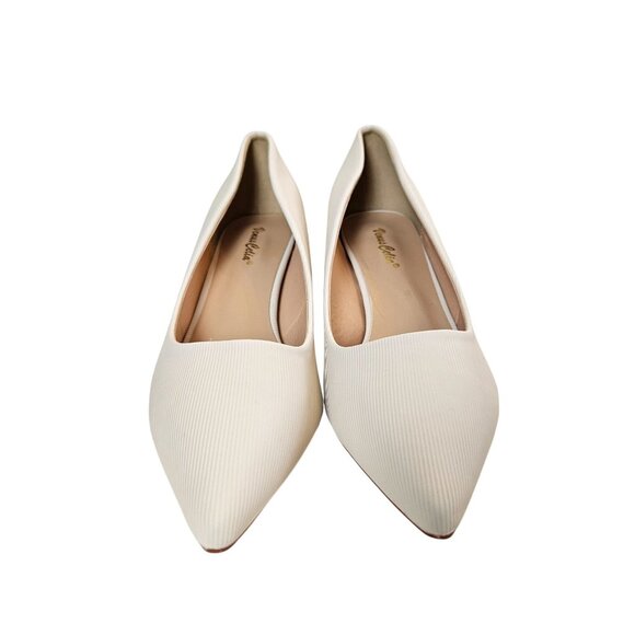 Elegant Womens Size 11 VenusCelia Pointed Toe Pumps Stiletto Gold Curved Heels - Picture 8 of 12